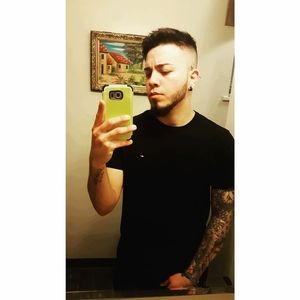 Meet your Posher, Joshuam e.